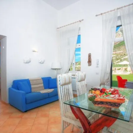 Apartmán Three-Room Stella Marina